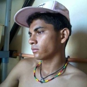 Meet your Posher, Cristian francisco